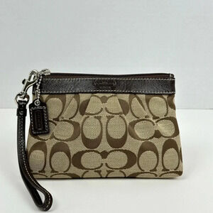 Vintage Coach Signature  Pleated Wristlet Pouch Brown
